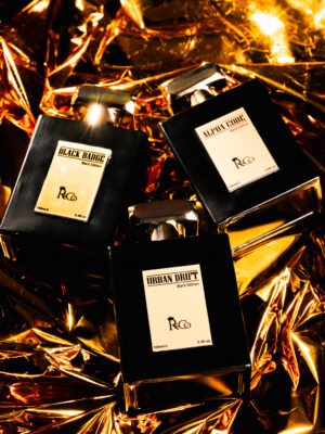The Aura Box (Box + 3 perfumes + pen)